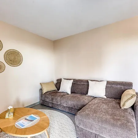 Short Time Les Vagues Du 5e * Saint-Laurent-du-Var