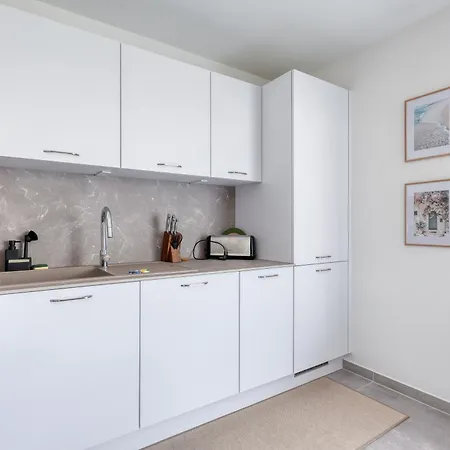 Short Time Les Vagues Du 5e Saint-Laurent-du-Var